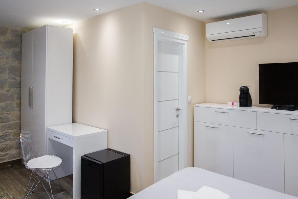 Elegant Residence Rooms & Apartments Σπλιτ Εξωτερικό φωτογραφία