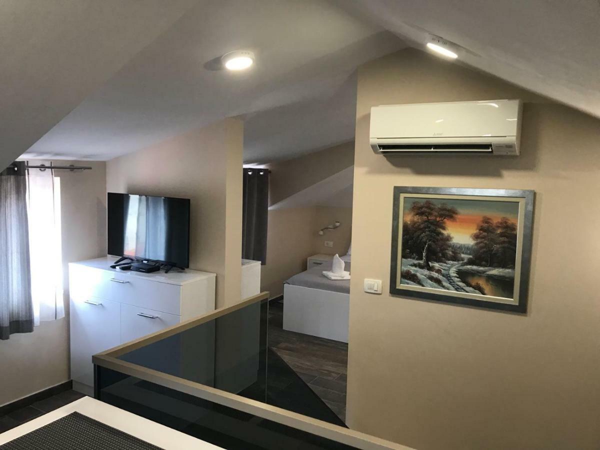 Elegant Residence Rooms & Apartments Σπλιτ Εξωτερικό φωτογραφία